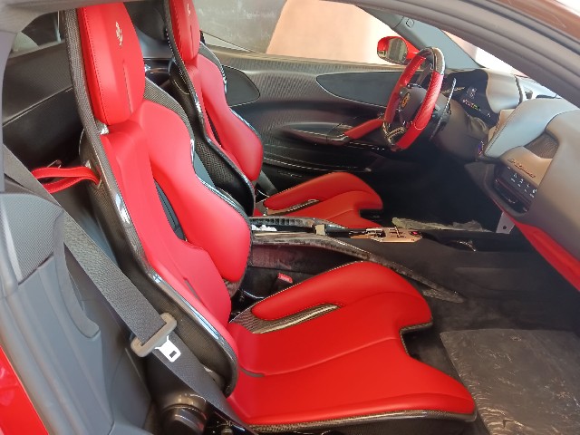 FERRARI SF90 STRADALE 2021 Image 36
