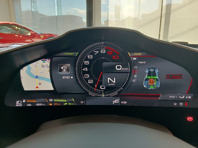 FERRARI SF90 STRADALE 2021 Image 41