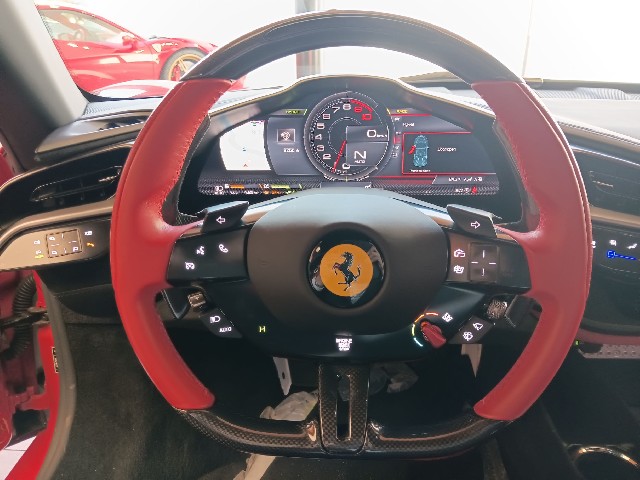 FERRARI SF90 STRADALE 2021 Image 43