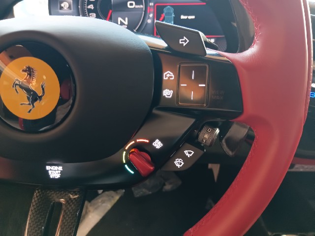 FERRARI SF90 STRADALE 2021 Image 44