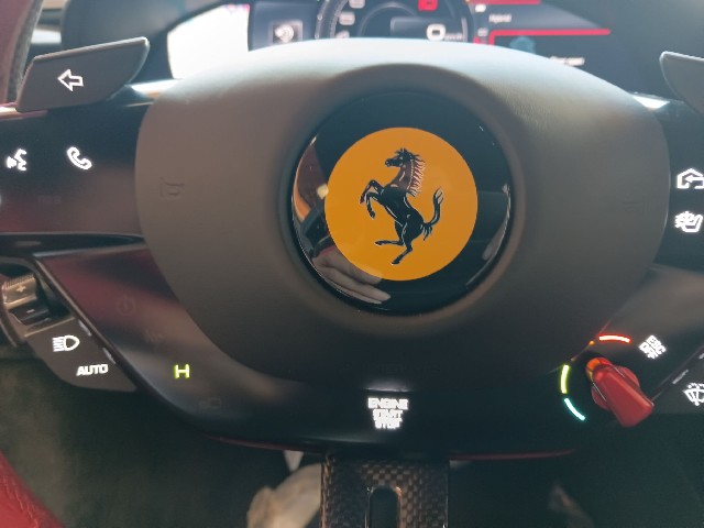 FERRARI SF90 STRADALE 2021 Image 45