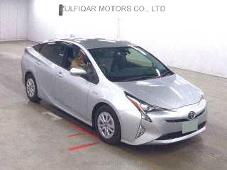 TOYOTA PRIUS 2018 Image 4