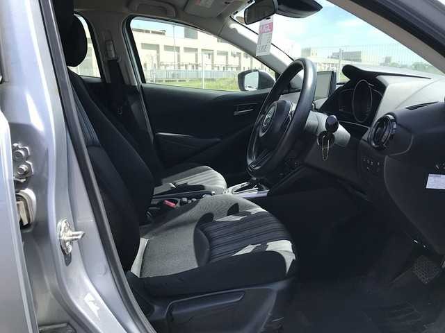 MAZDA DEMIO 2019 Image 23