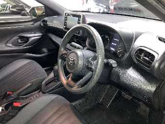TOYOTA YARIS 2022 Image 5