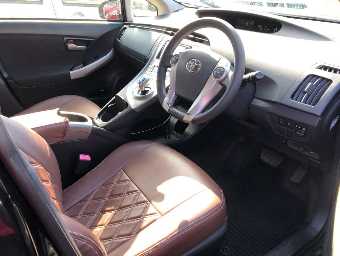 TOYOTA PRIUS 2013 Image 5