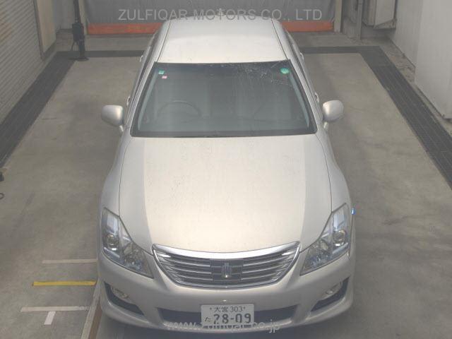 TOYOTA CROWN 2009 Image 6