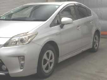 TOYOTA PRIUS 2012 Image 4