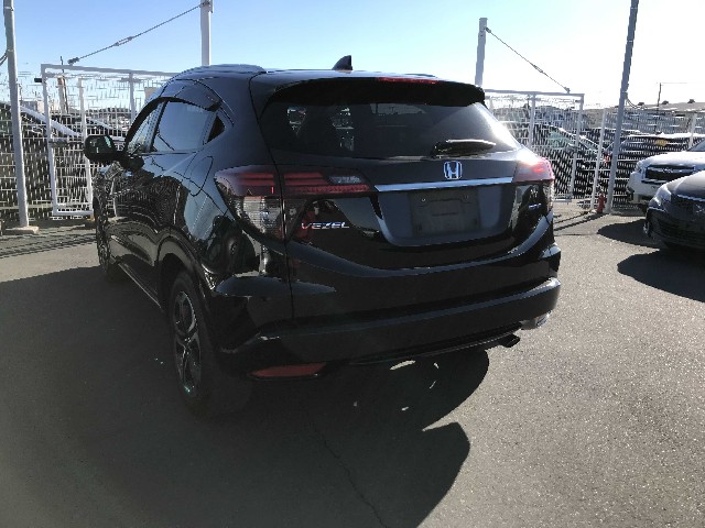 HONDA VEZEL 2019 Image 19