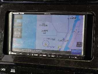 TOYOTA PRIUS 2017 Image 4