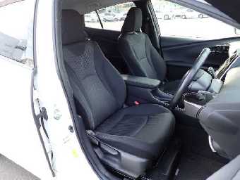 TOYOTA PRIUS 2017 Image 5