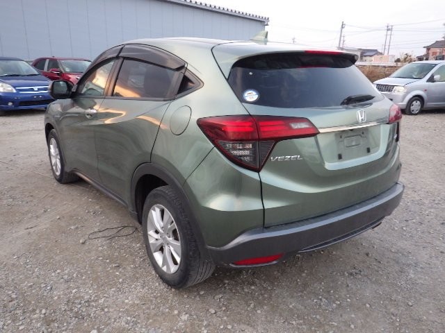 HONDA VEZEL 2019 Image 19