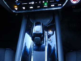 HONDA VEZEL 2019 Image 13