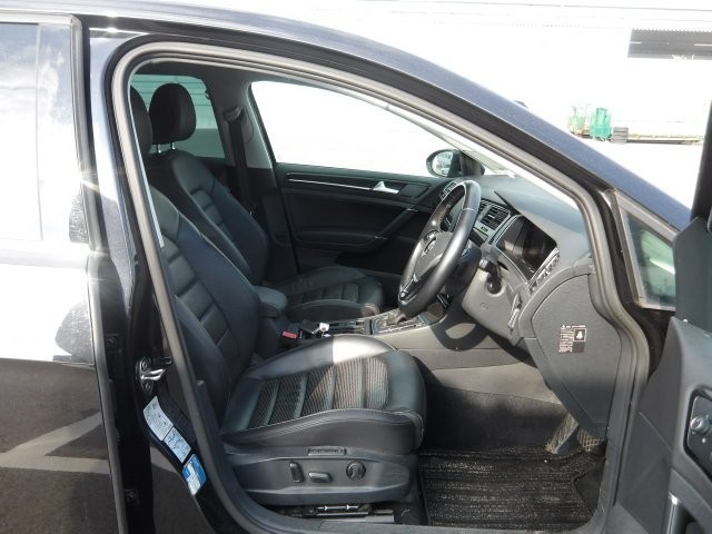 VOLKSWAGEN GOLF VARIANT 2020 Image 22