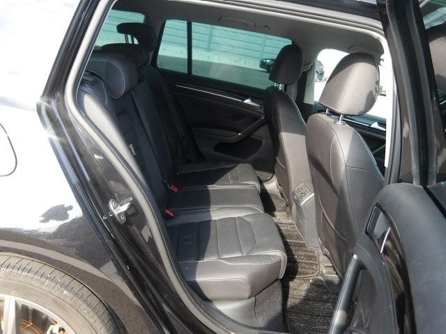 VOLKSWAGEN GOLF VARIANT 2020 Image 23