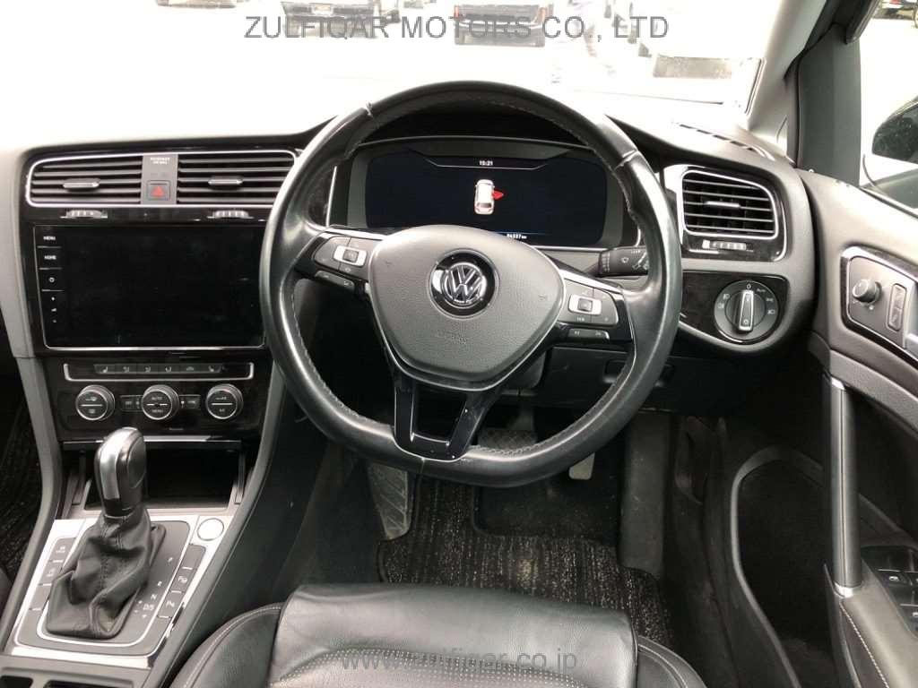 VOLKSWAGEN GOLF VARIANT 2020 Image 6