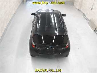 TOYOTA AQUA 2022 Image 4