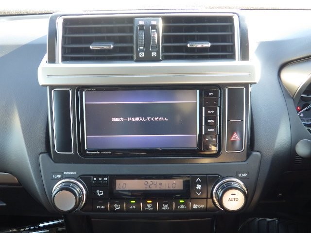 TOYOTA PRADO 2017 Image 24