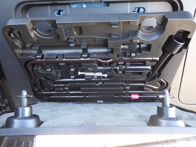 TOYOTA PRADO 2017 Image 35