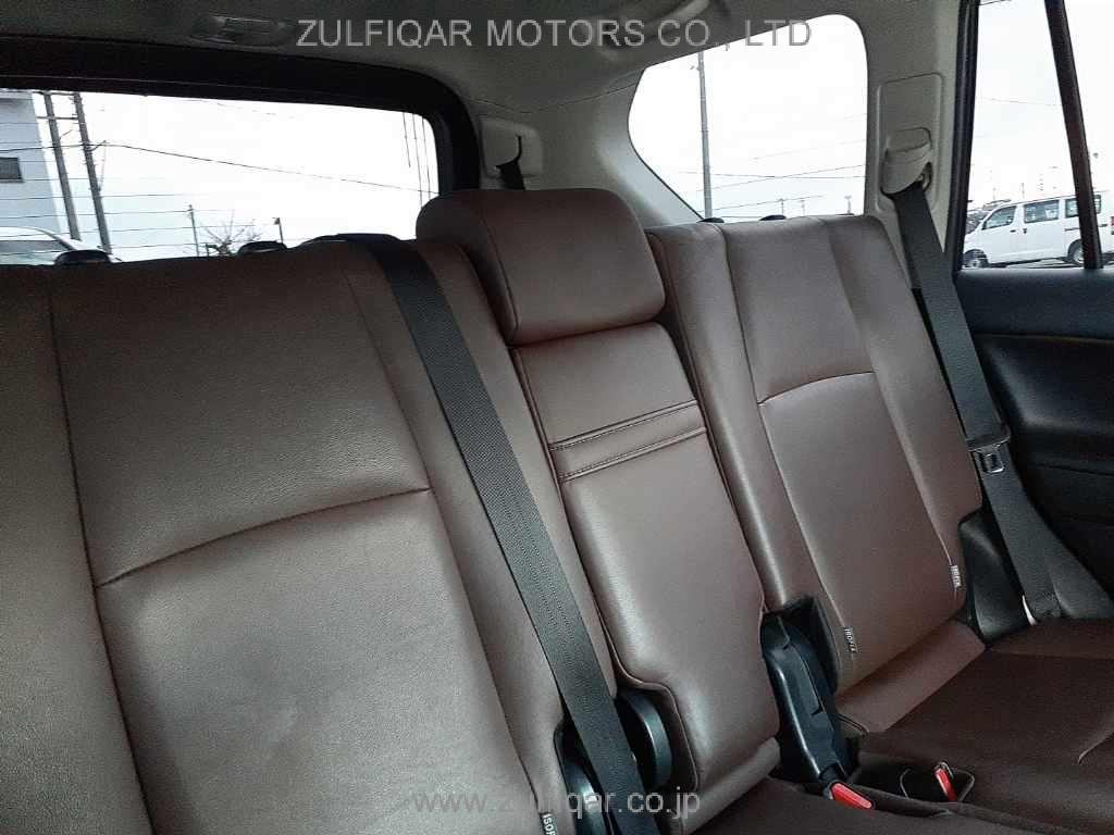 TOYOTA PRADO 2017 Image 9