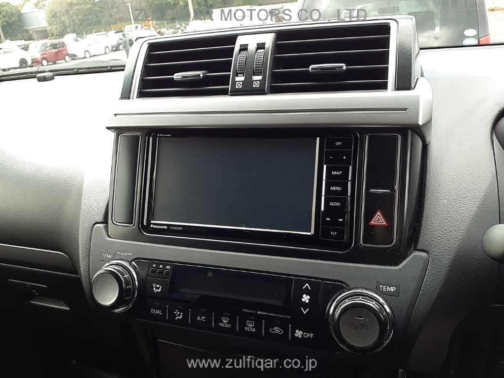 TOYOTA PRADO 2017 Image 10