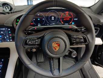 PORSCHE TAYCAN CROSS TURISMO 2023 Image 43