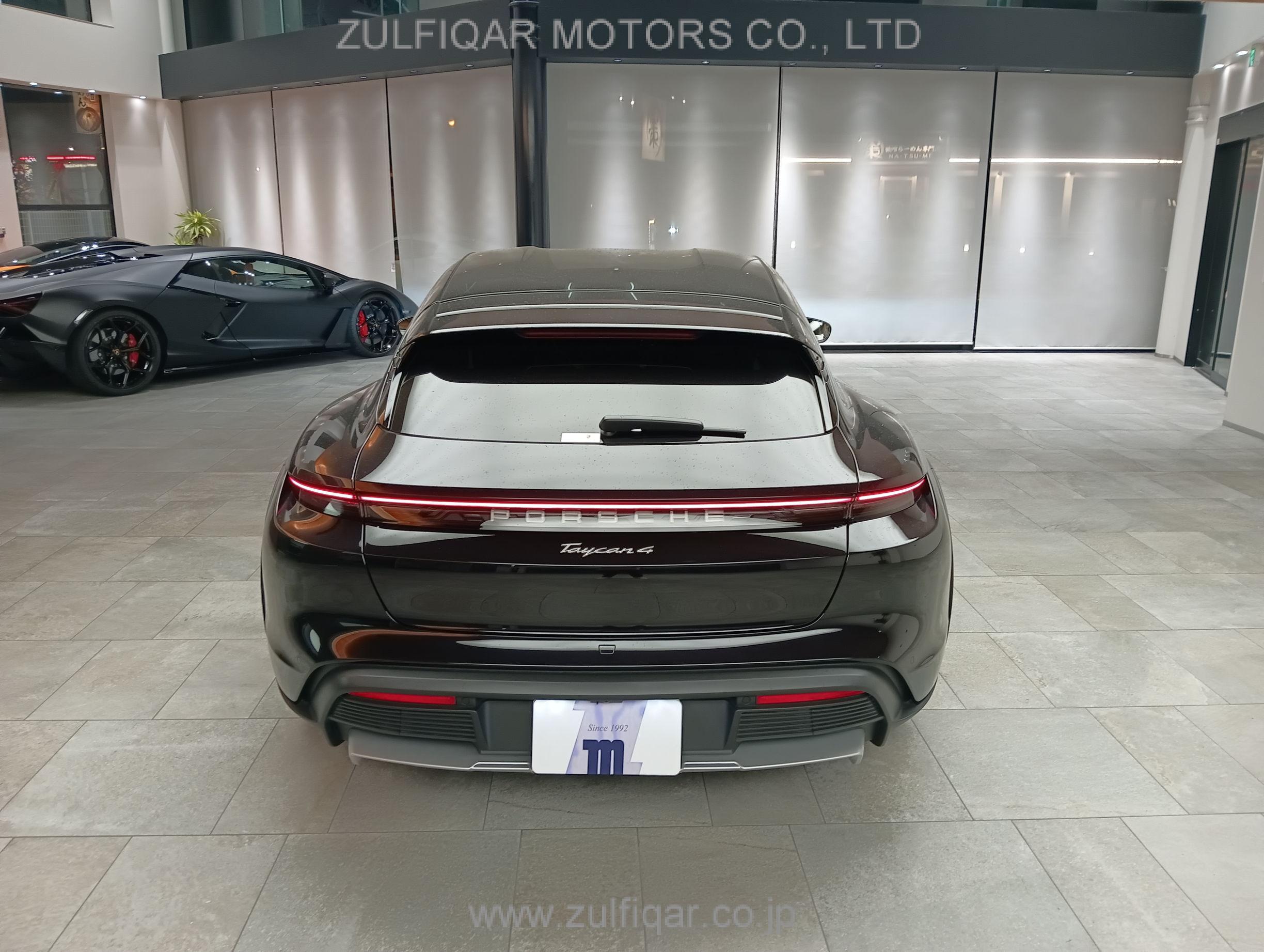 PORSCHE TAYCAN CROSS TURISMO 2023 Image 8