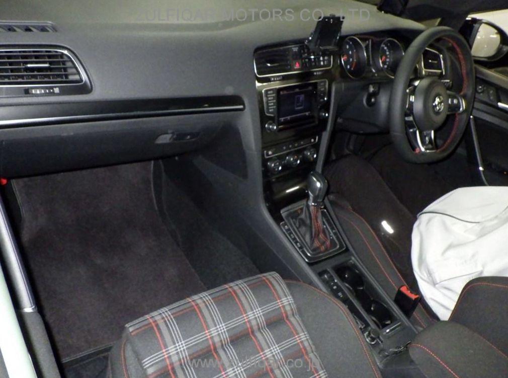 VOLKSWAGEN GOLF  GTI 2014 Image 5