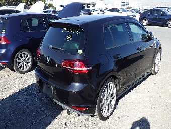 VOLKSWAGEN GOLF GTI 2014 Image 3