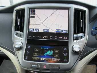 TOYOTA CROWN HYBRID 2015 Image 14
