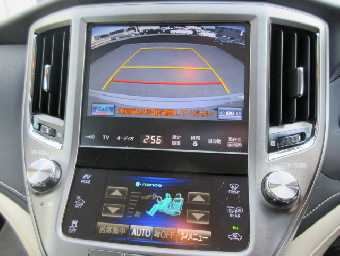 TOYOTA CROWN HYBRID 2015 Image 15