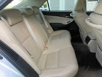 TOYOTA CROWN HYBRID 2015 Image 8