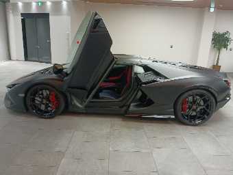 LAMBORGHINI REVUELTO 2024 Image 12