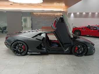LAMBORGHINI REVUELTO 2024 Image 18