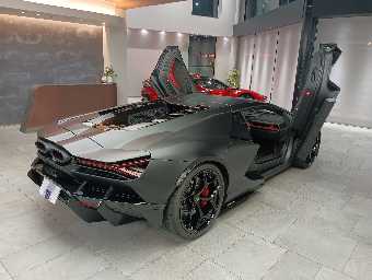 LAMBORGHINI REVUELTO 2024 Image 19