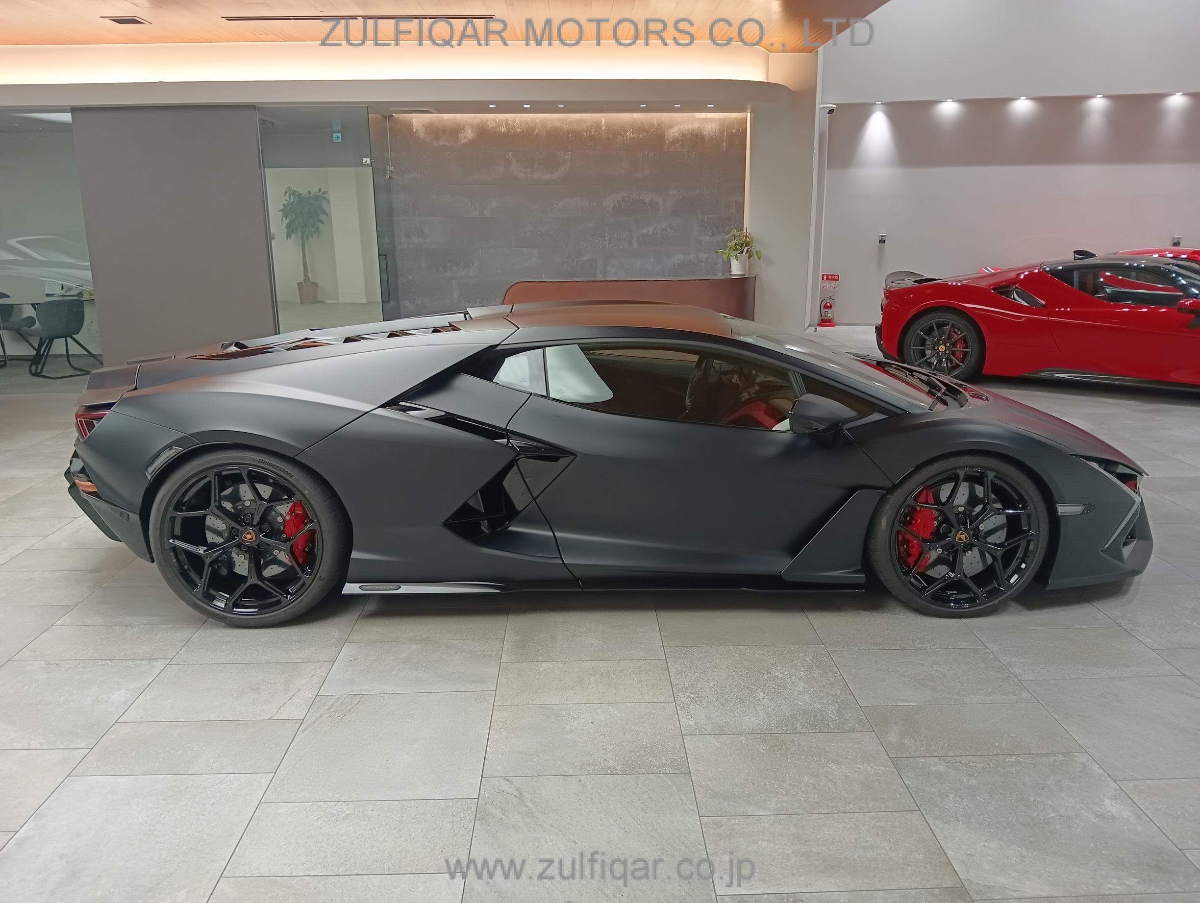 LAMBORGHINI REVUELTO 2024 Image 4