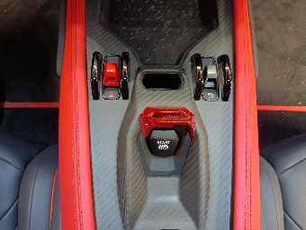 LAMBORGHINI REVUELTO 2024 Image 45