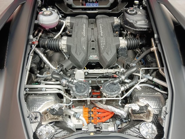 LAMBORGHINI REVUELTO 2024 Image 56