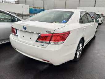 TOYOTA CROWN HYBRID 2014 Image 4