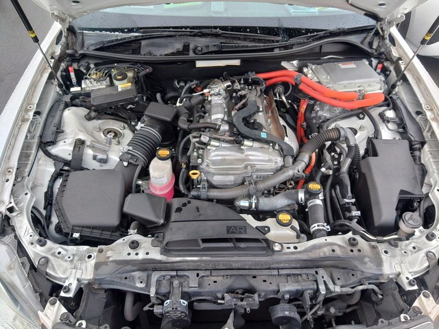 TOYOTA CROWN HYBRID 2014 Image 20