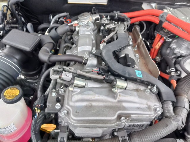 TOYOTA CROWN HYBRID 2014 Image 21