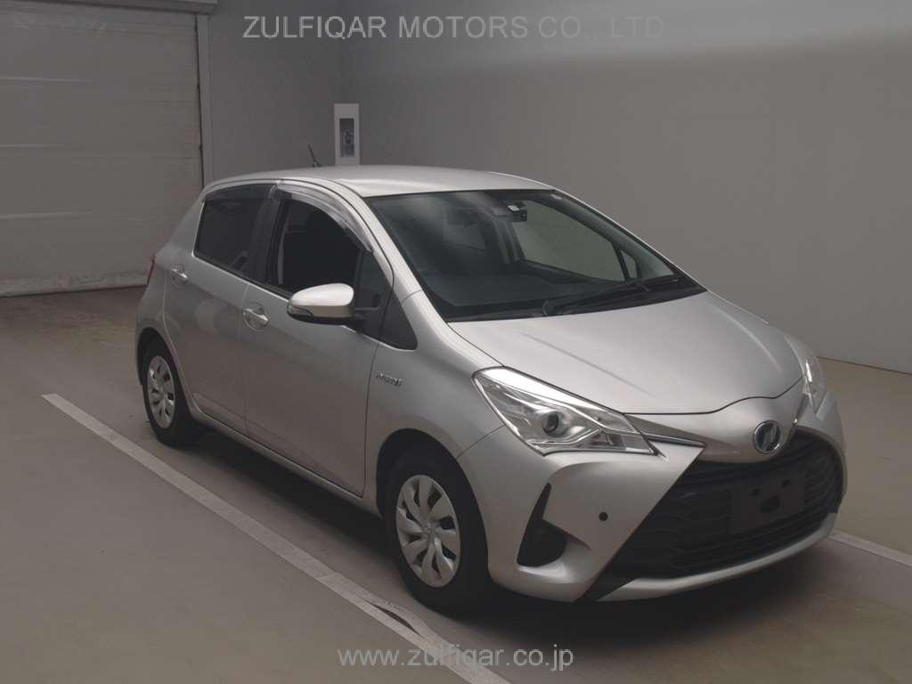 TOYOTA VITZ 2019 Image 3