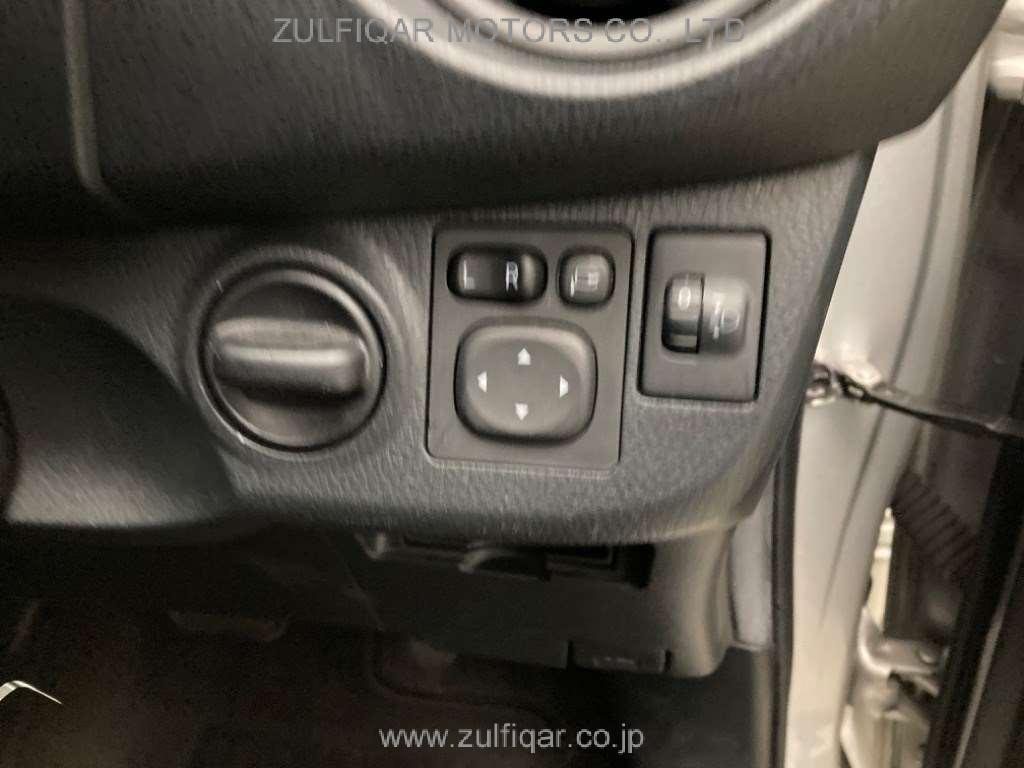 TOYOTA VITZ 2019 Image 7