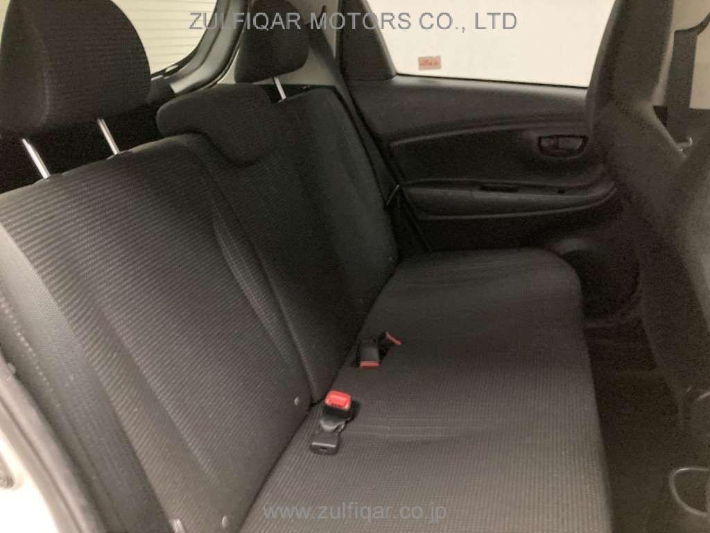 TOYOTA VITZ 2019 Image 8