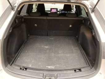 TOYOTA COROLLA TOURING 2019 Image 9