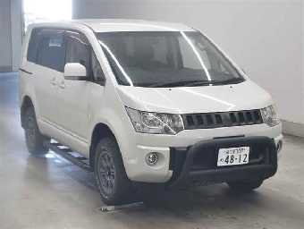 MITSUBISHI DELICA D:5 2014 Image 4