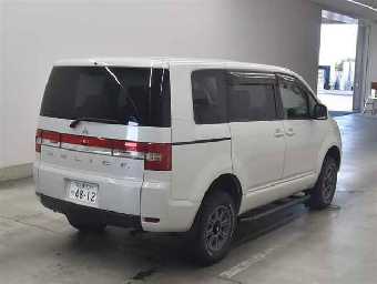 MITSUBISHI DELICA D:5 2014 Image 5