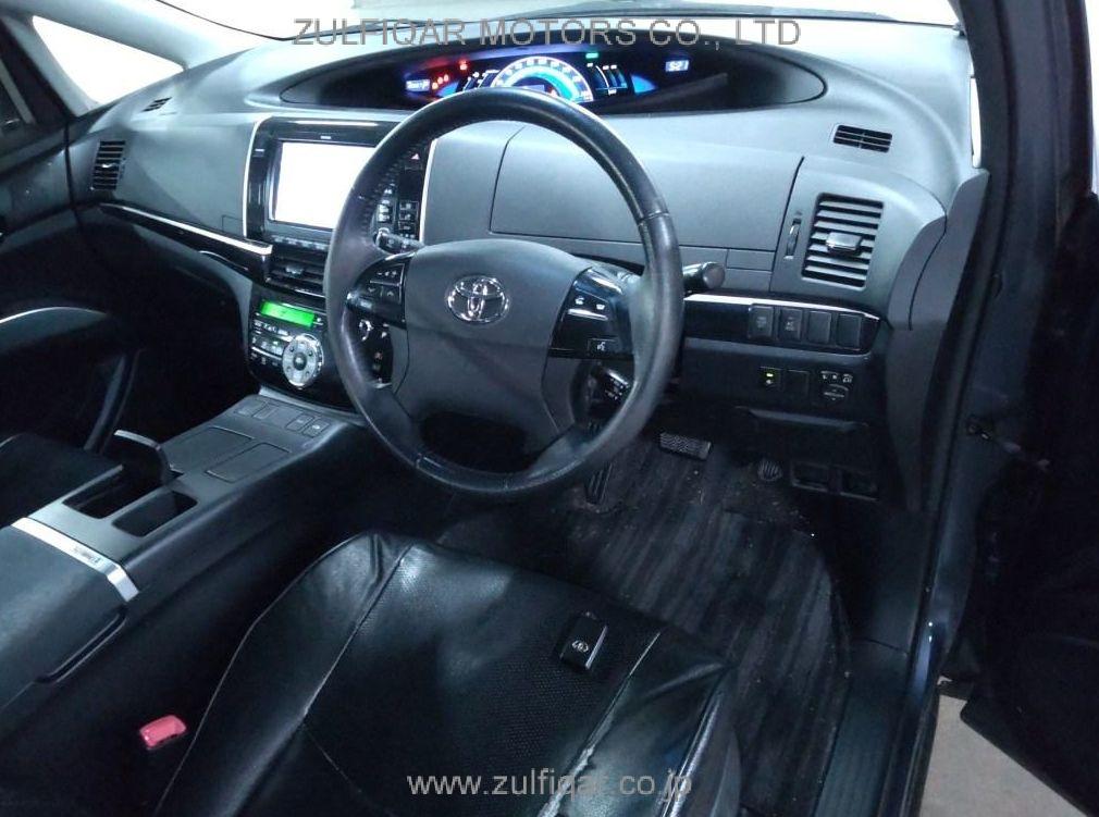 TOYOTA ESTIMA HYBRID 2013 Image 5