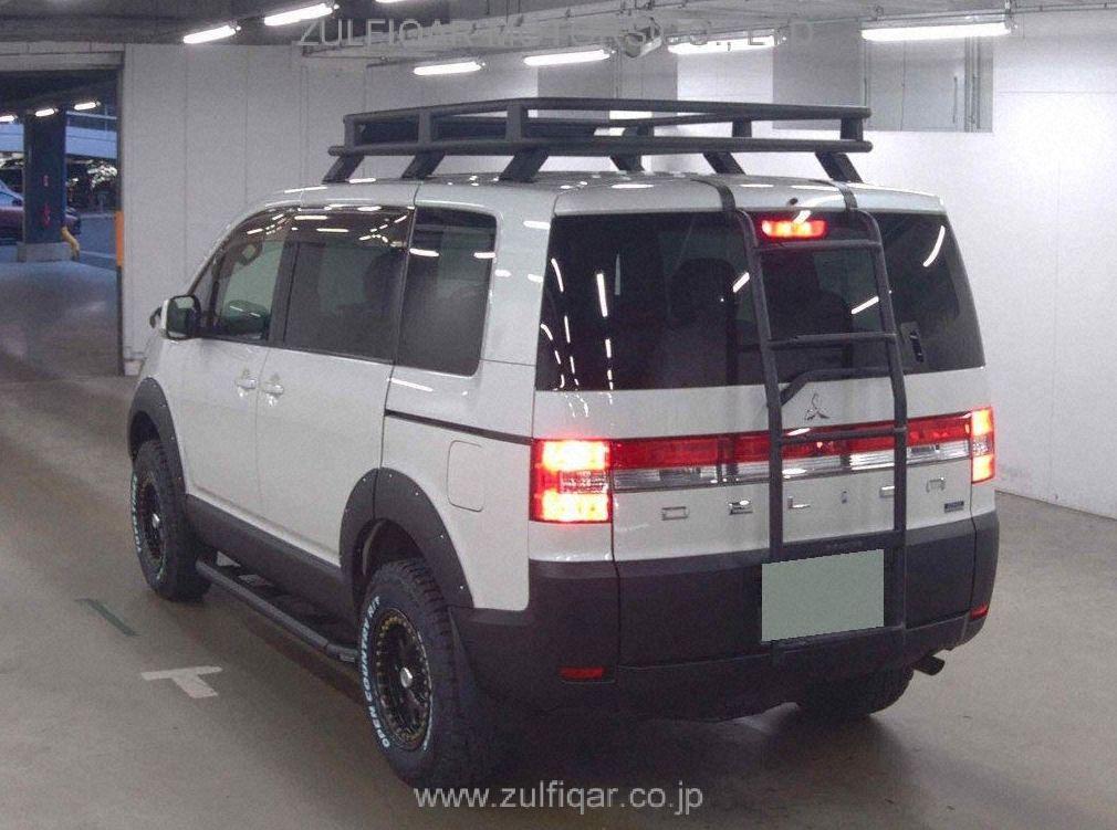 MITSUBISHI DELICA D:5 2014 Image 3