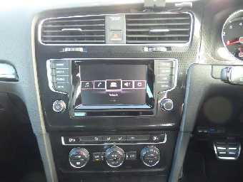 VOLKSWAGEN ARTEON 2013 Image 7