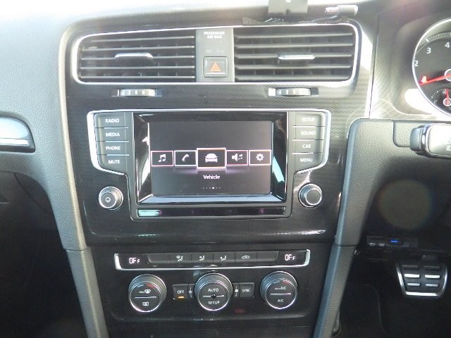 VOLKSWAGEN ARTEON 2013 Image 19